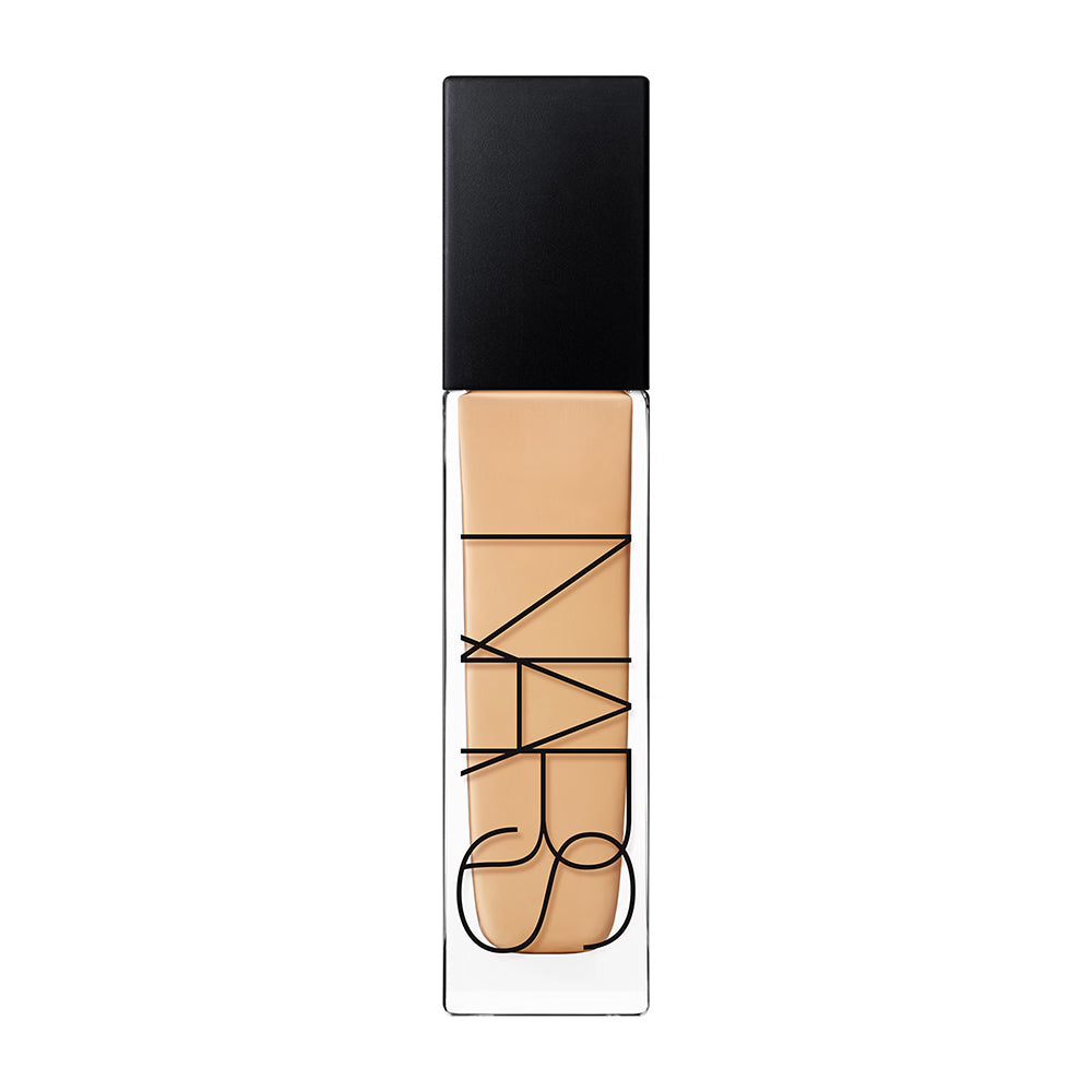 Base de maquillaje Natural Radiant de larga duración