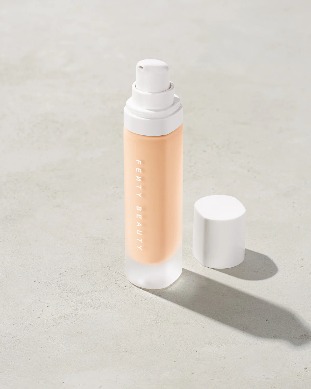 Base de maquillaje mate suave de larga duración Pro Filt'r
