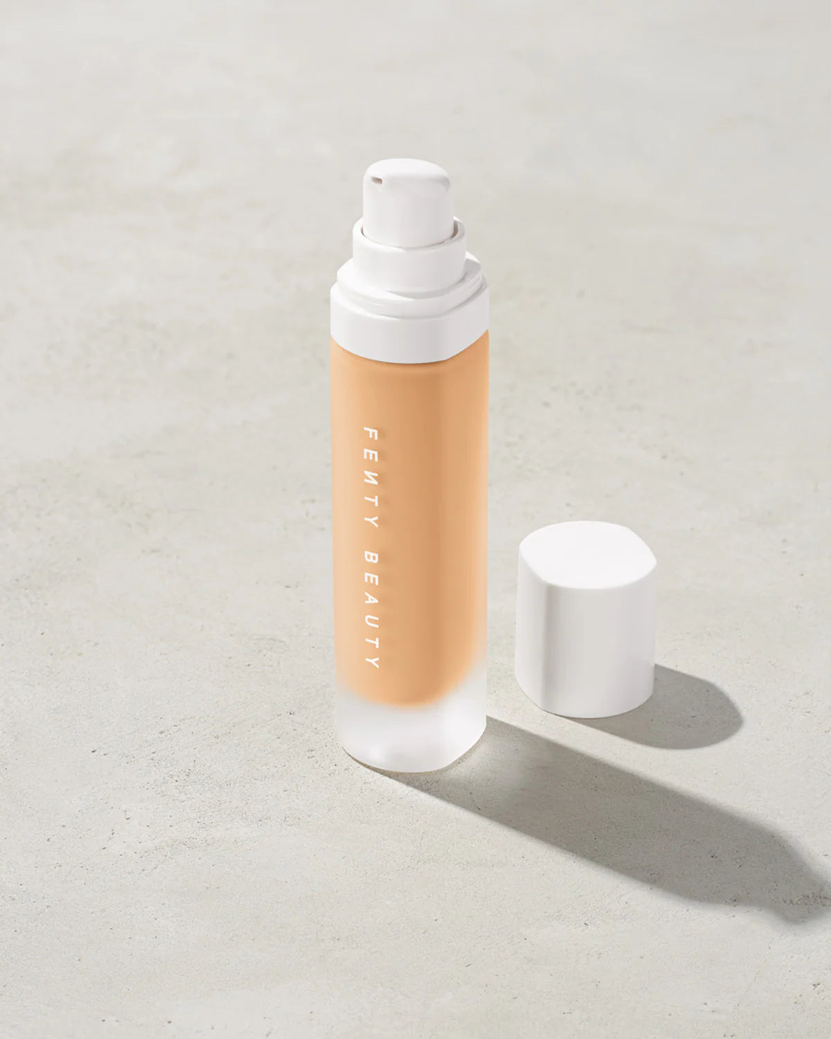 Base de maquillaje mate suave de larga duración Pro Filt'r