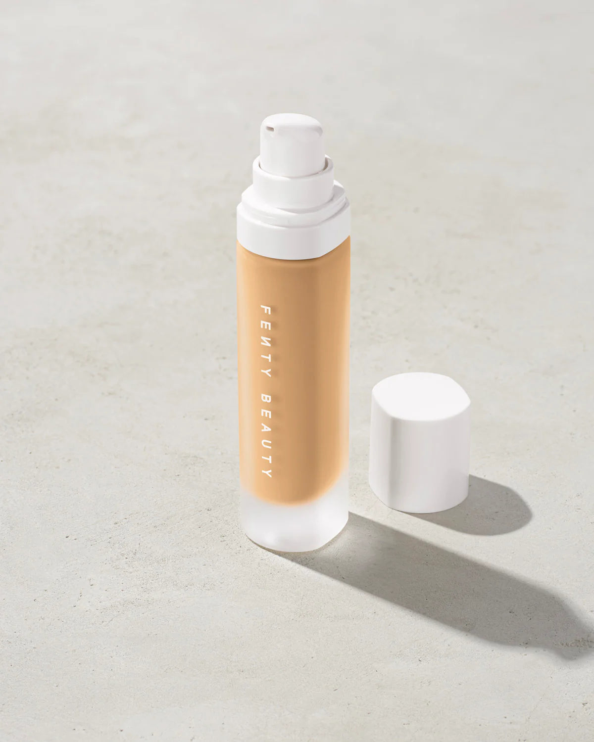 Base de maquillaje mate suave de larga duración Pro Filt'r