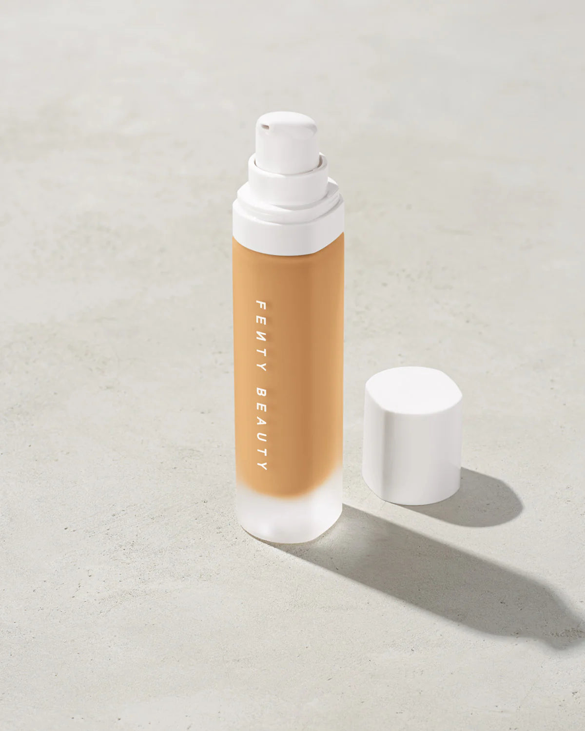 Base de maquillaje mate suave de larga duración Pro Filt'r