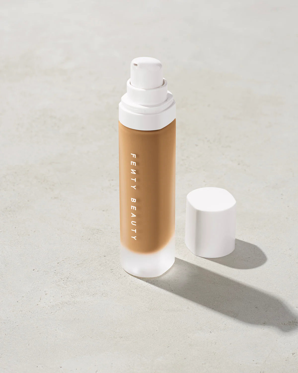 Base de maquillaje mate suave de larga duración Pro Filt'r