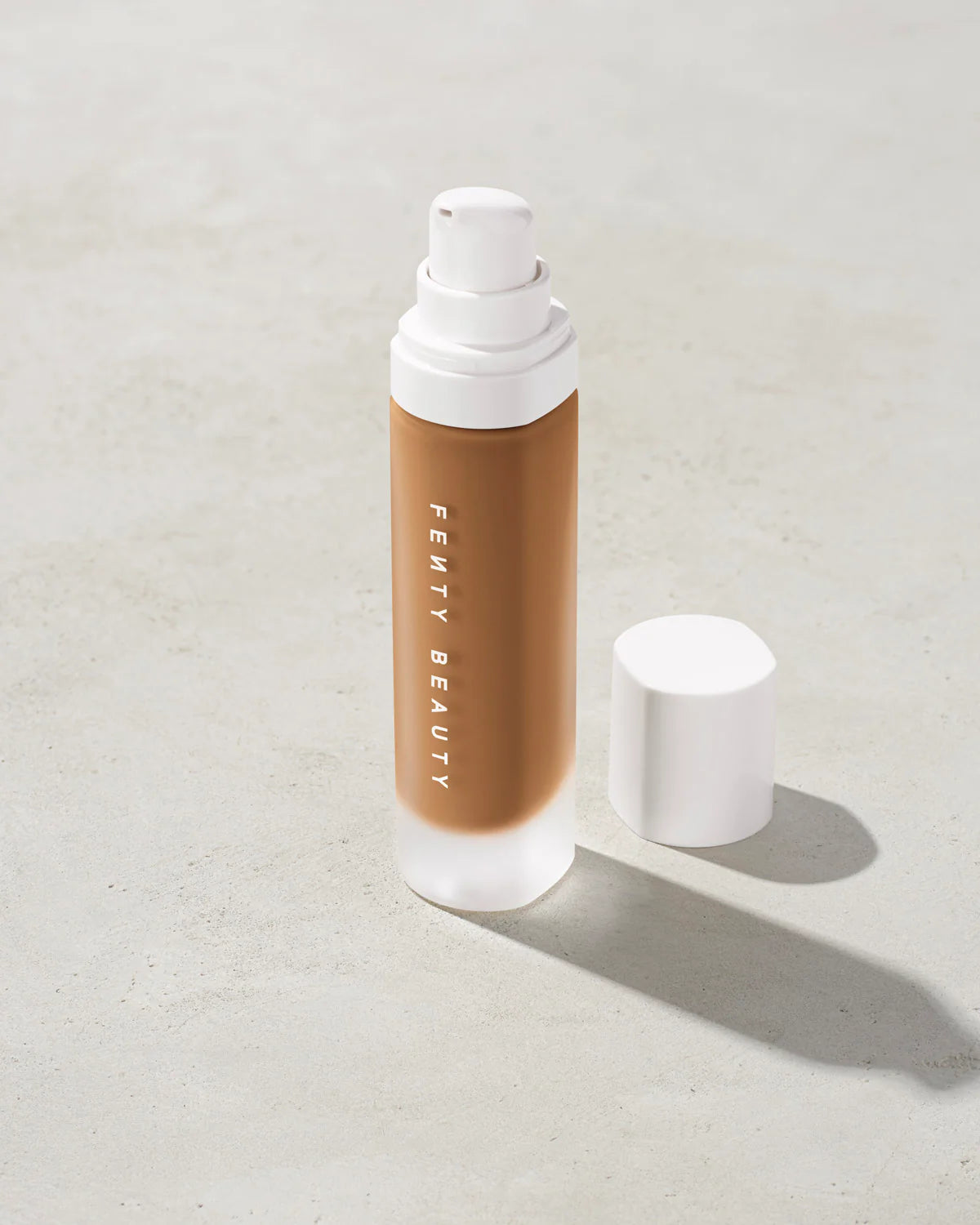 Base de maquillaje mate suave de larga duración Pro Filt'r