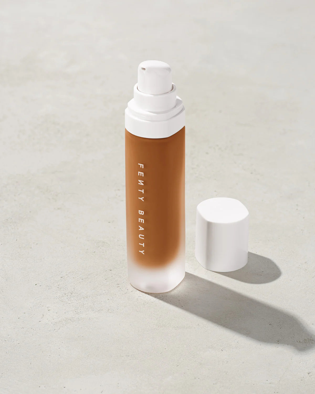 Base de maquillaje mate suave de larga duración Pro Filt'r