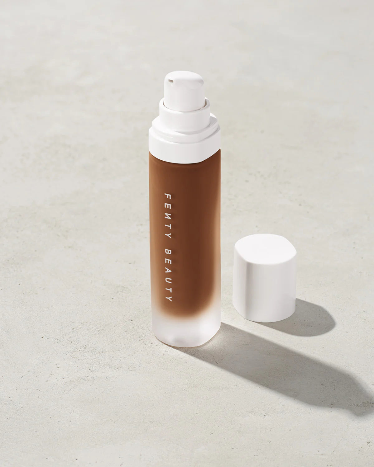 Base de maquillaje mate suave de larga duración Pro Filt'r