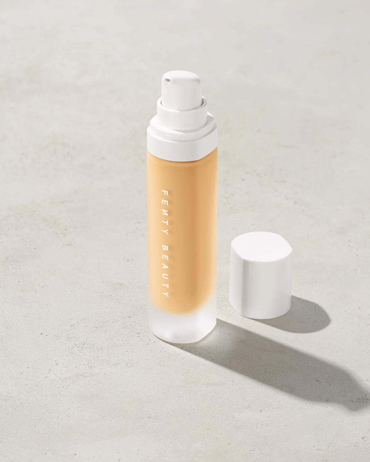 Base de maquillaje mate suave de larga duración Pro Filt'r