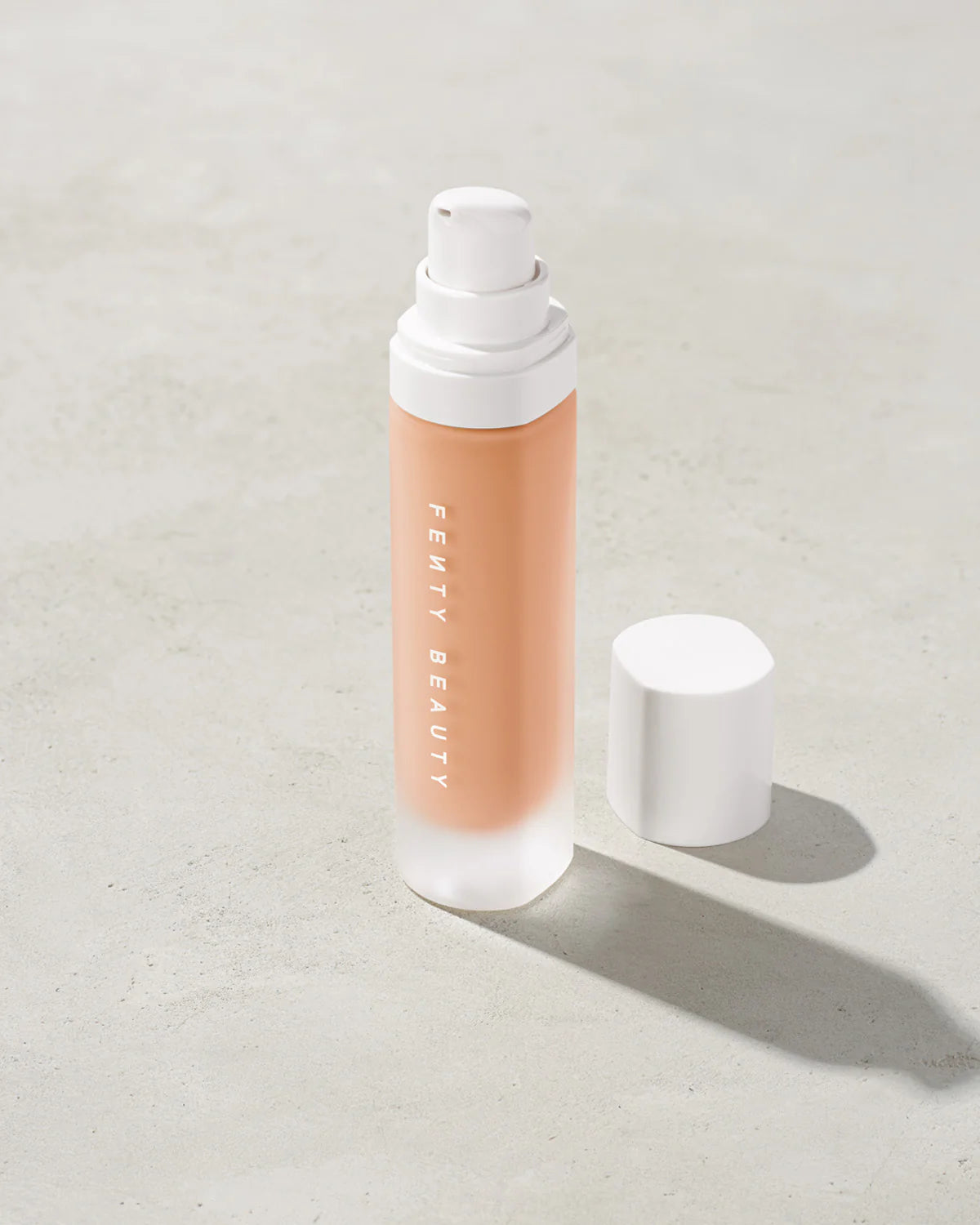 Base de maquillaje mate suave de larga duración Pro Filt'r