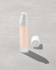 Base de maquillaje de larga duración Soft'lit Naturally Luminous
