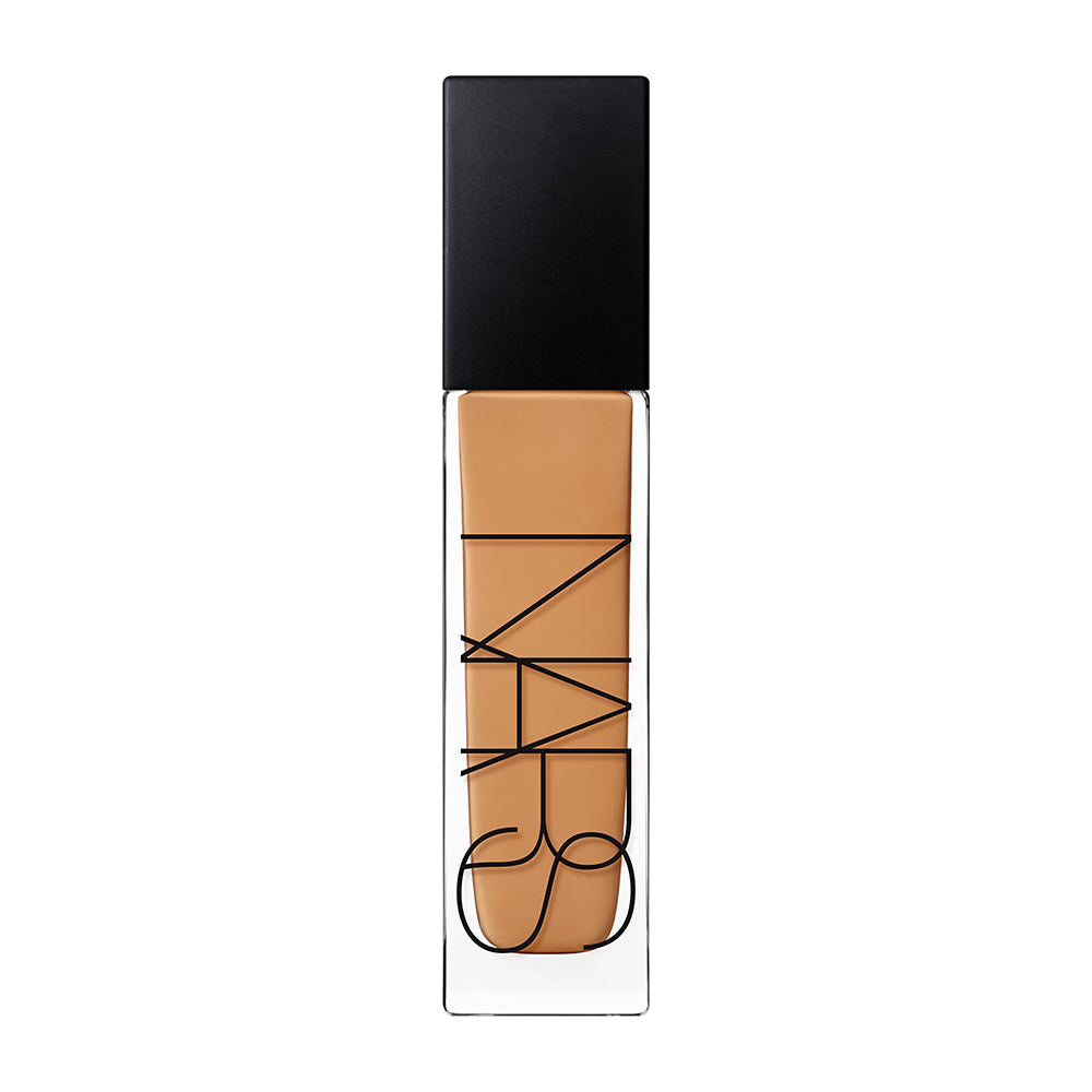 Base de maquillaje Natural Radiant de larga duración