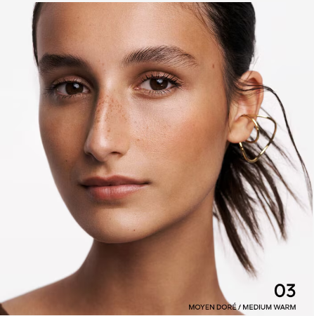 Los polvos iluminadores efecto buena cara natural - 96 % de ingredientes de origen natural