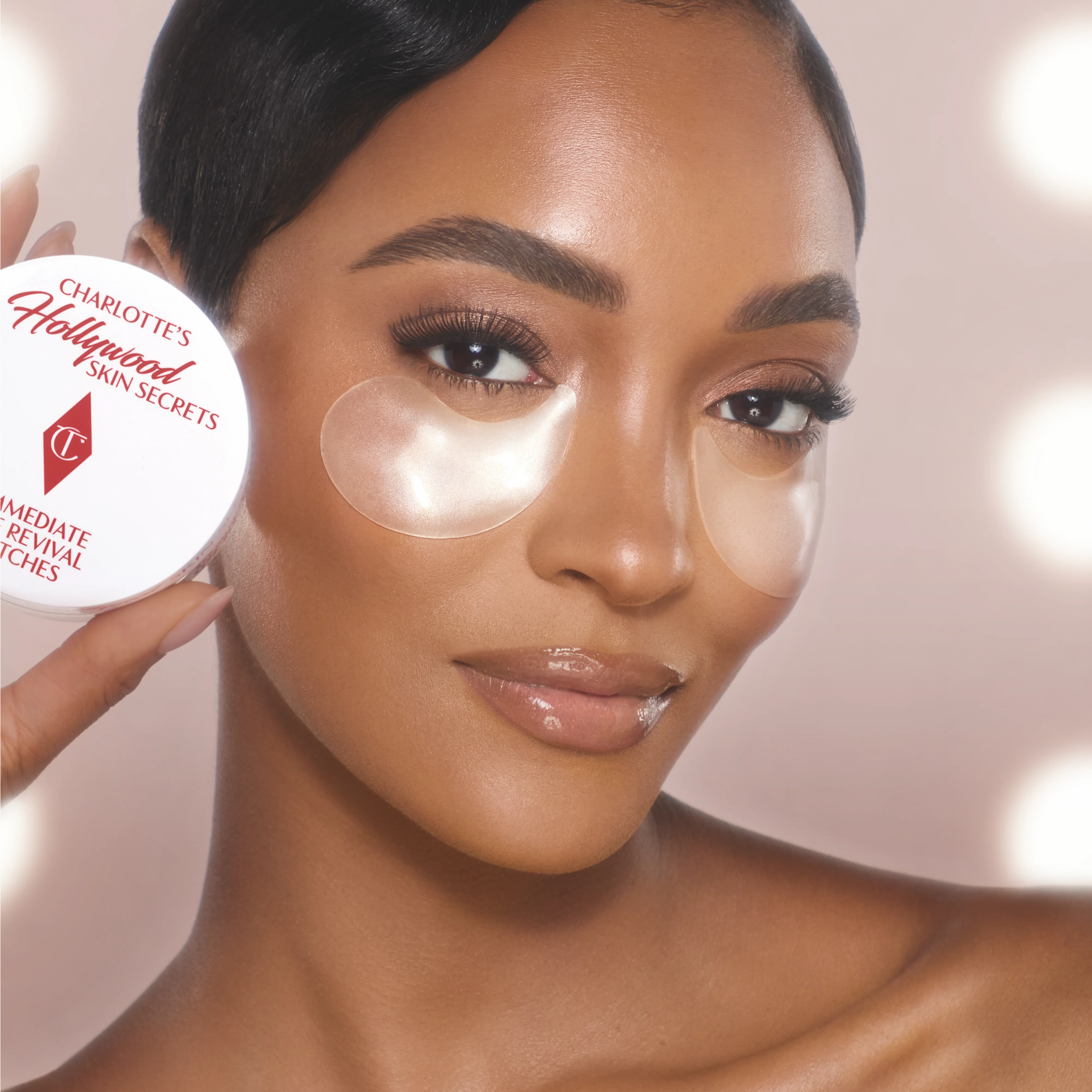 Parches para ojos de revitalización inmediata de Charlotte Tilbury (60 unidades)