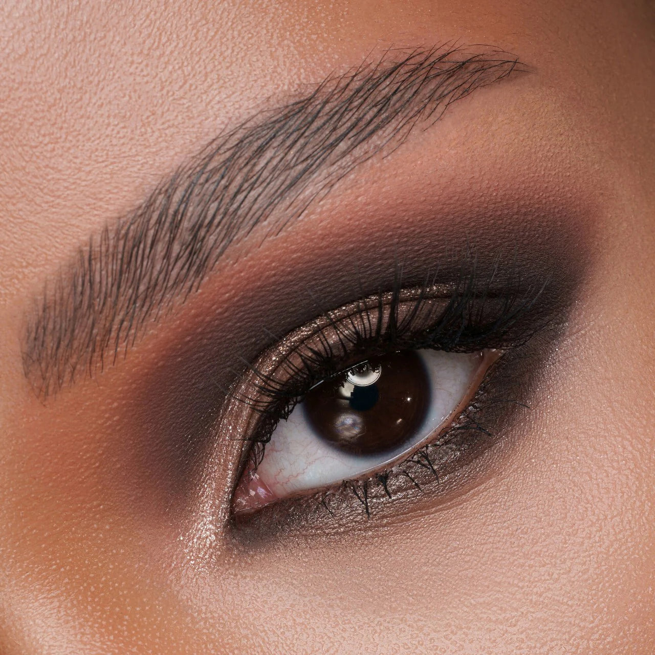 Necesito una paleta de sombras de ojos color nude