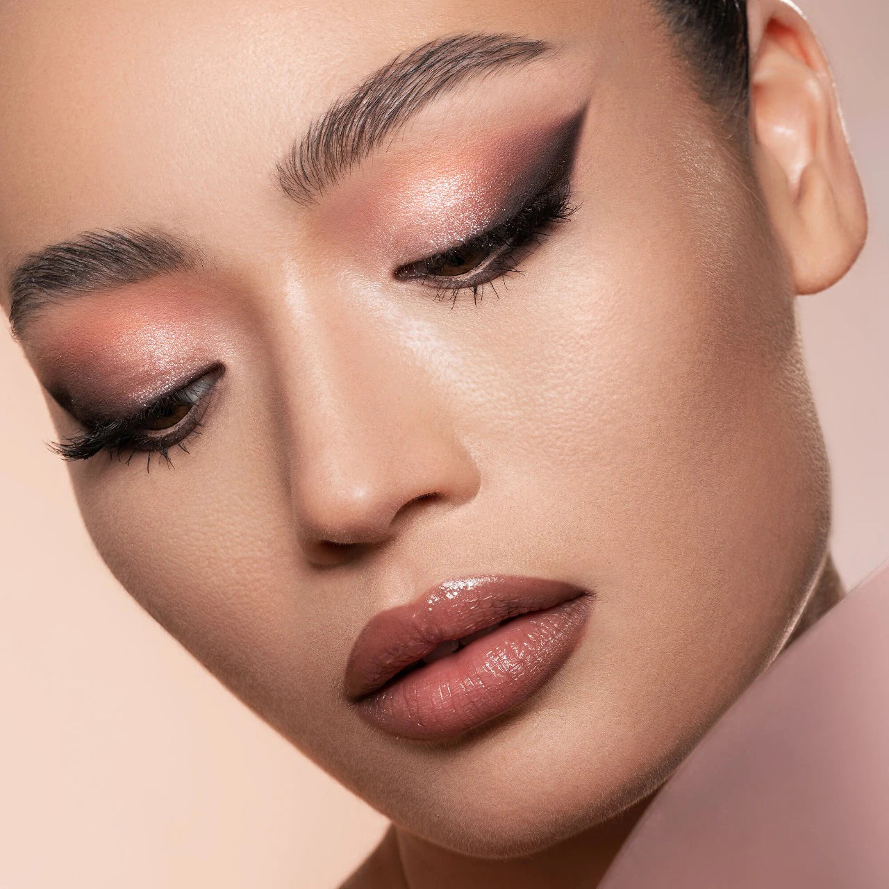Necesito una paleta de sombras de ojos color nude