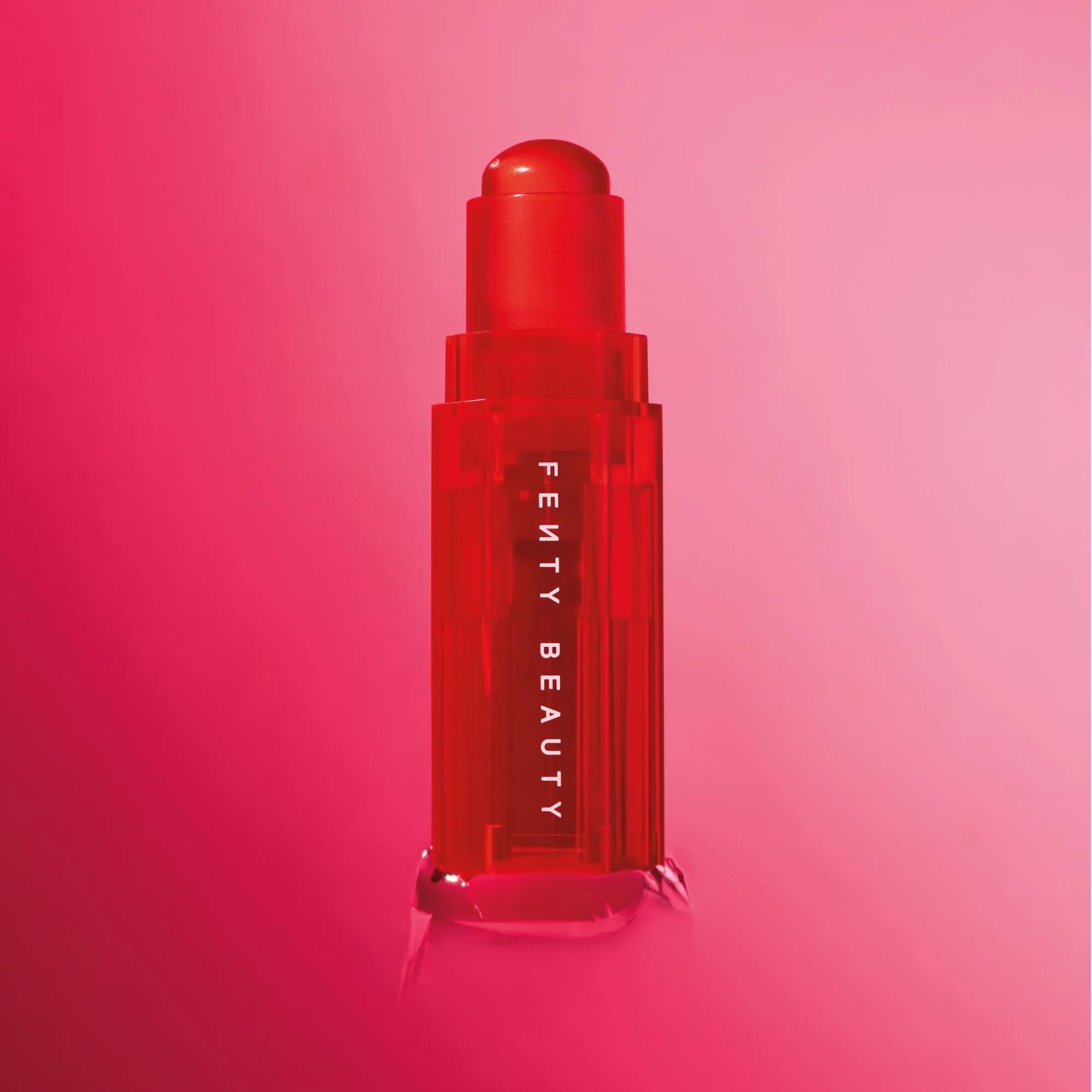 Lápiz labial y para mejillas Match Stix con color adaptable