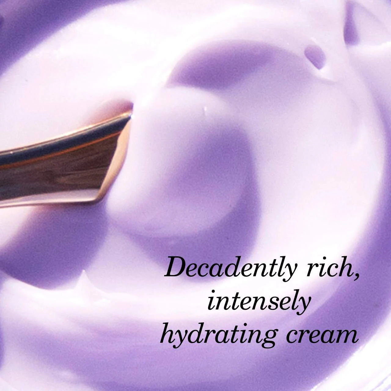 Crema hidratante rellenable The Dewy Skin Cream, rellenadora y voluminizadora